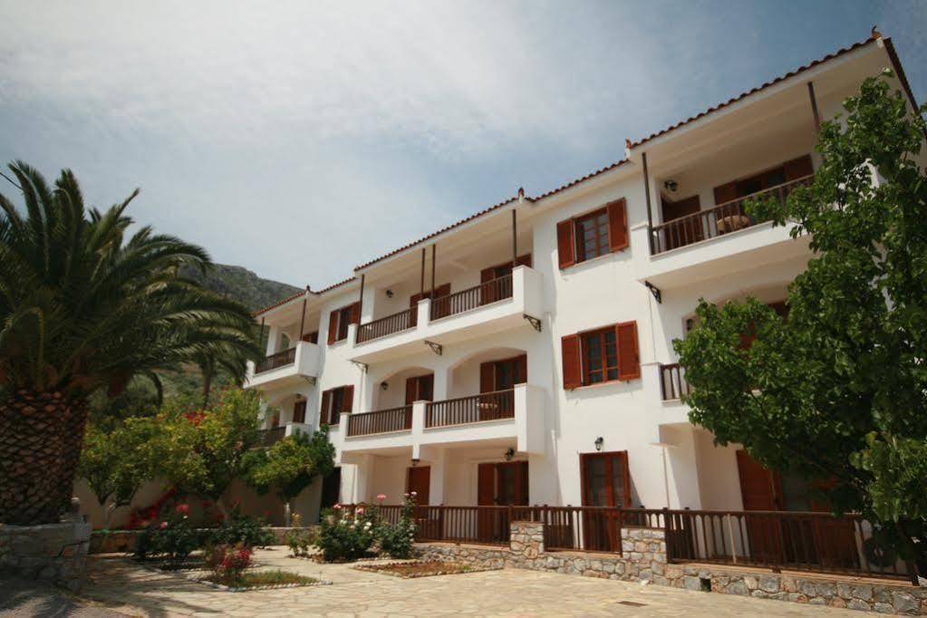 Venetia Apartments Monemvasía Exterior foto